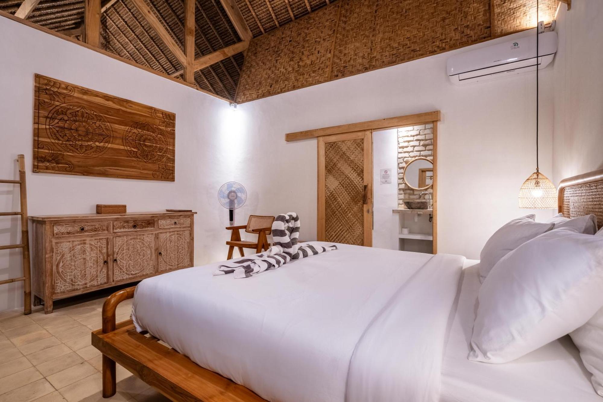 Villa Kelapa Kucing Gili Air Luaran gambar